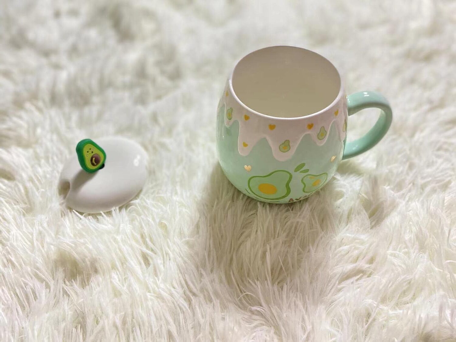 High Beauty Avocado Mug(with Lid+Spoon) - Image 4